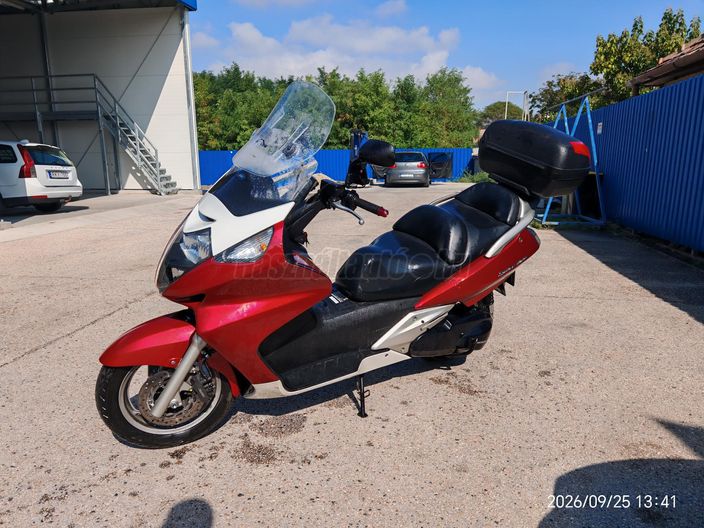 HONDA FJS 600 SILVER WING