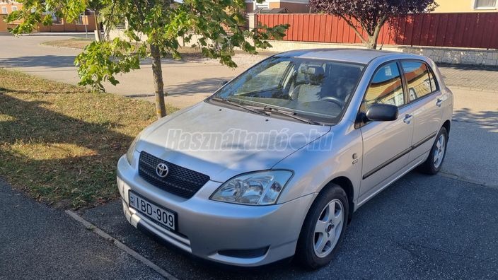 TOYOTA COROLLA 1.4 Linea Sol