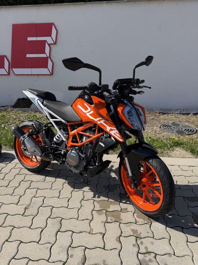 KTM 390 DUKE