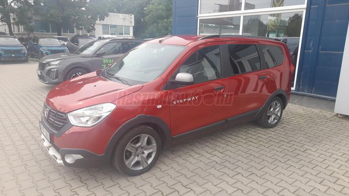 DACIA LODGY 1.5 Blue dCi Stepway (7 személyes )