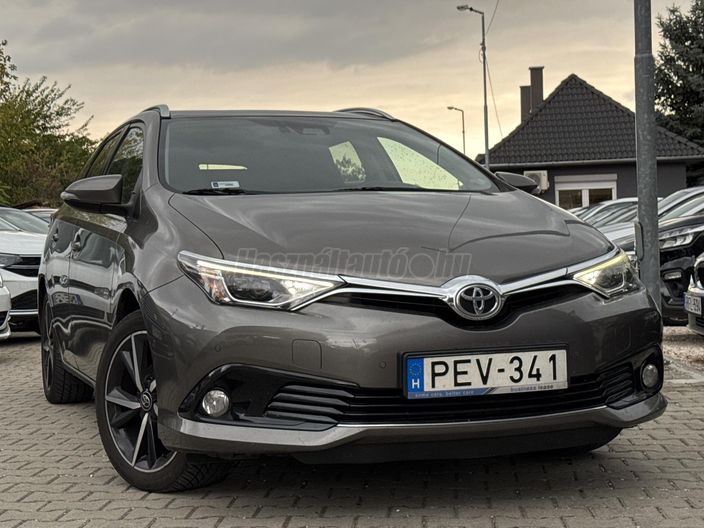 TOYOTA AURIS Touring Sports 1.2T Executive MY17 Prestige