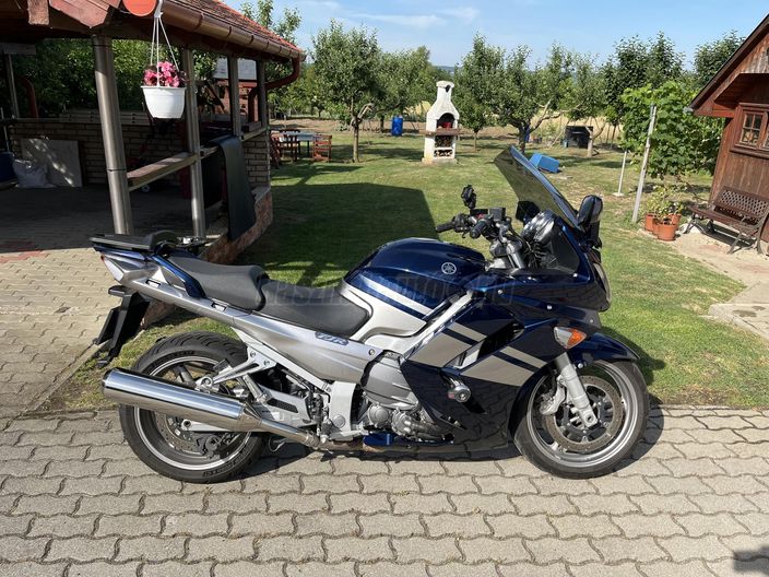 YAMAHA FJR 1300 A