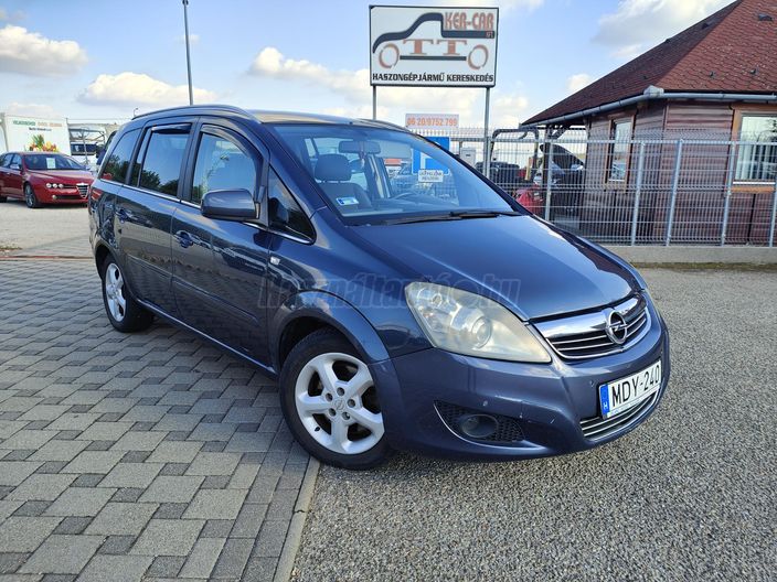 OPEL ZAFIRA B 1.7 CDTI Cosmo