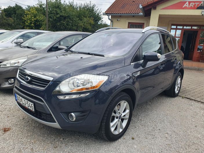 FORD KUGA 2.0 TDCi Titanium 4WD Powershift