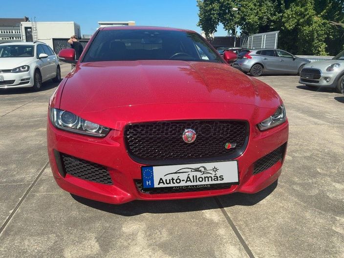 JAGUAR XE 3.0 V6 S (Automata)