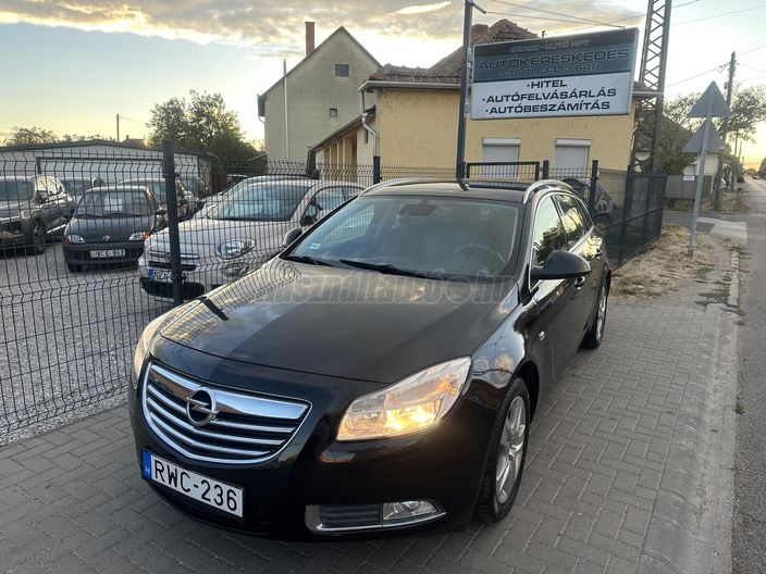 OPEL INSIGNIA Sports Tourer 1.8