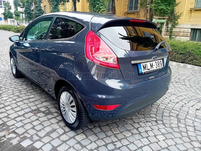 FORD FIESTA 1.4 Ghia
