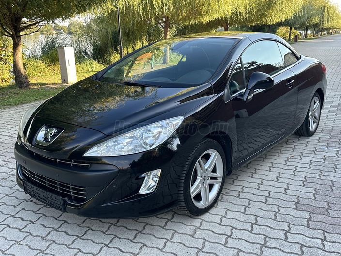 PEUGEOT 308 CC 2.0 HDi Premium Pack