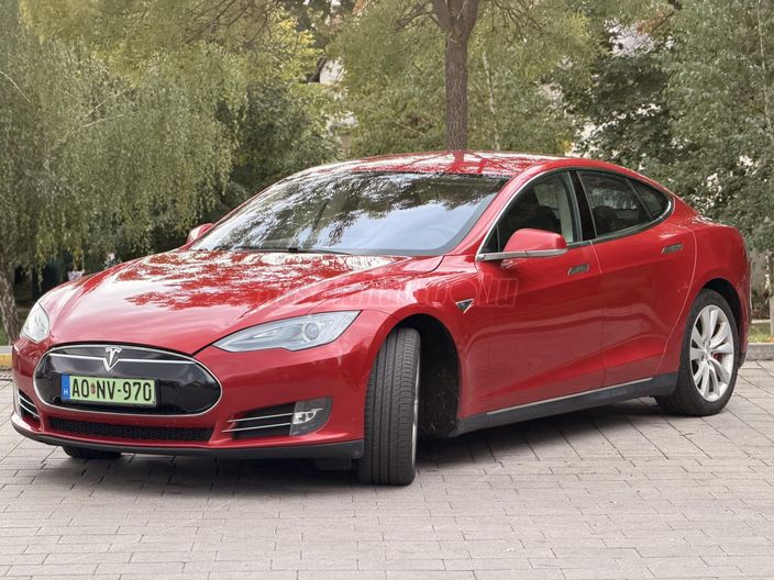 TESLA MODEL S P85 Performance (Automata)