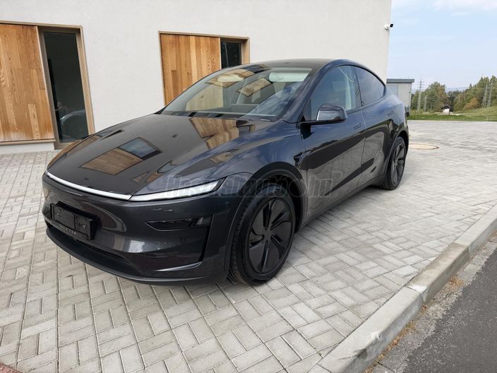 TESLA MODEL Y Performance AWD (Automata)