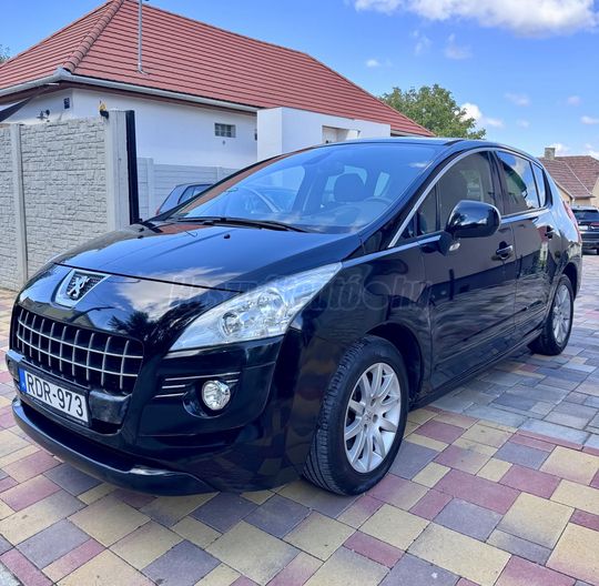 PEUGEOT 3008 1.6 THP Premium Pack