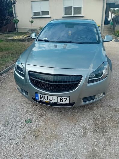OPEL INSIGNIA 2.0 CDTI Cosmo