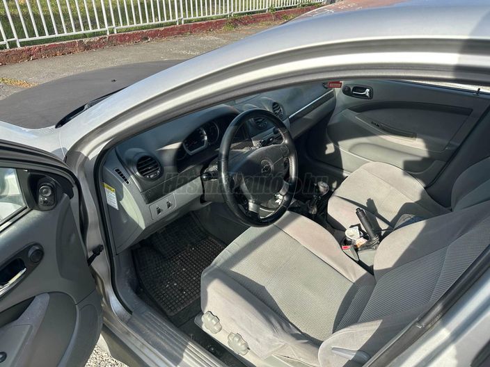 CHEVROLET LACETTI 1.4 16V Star