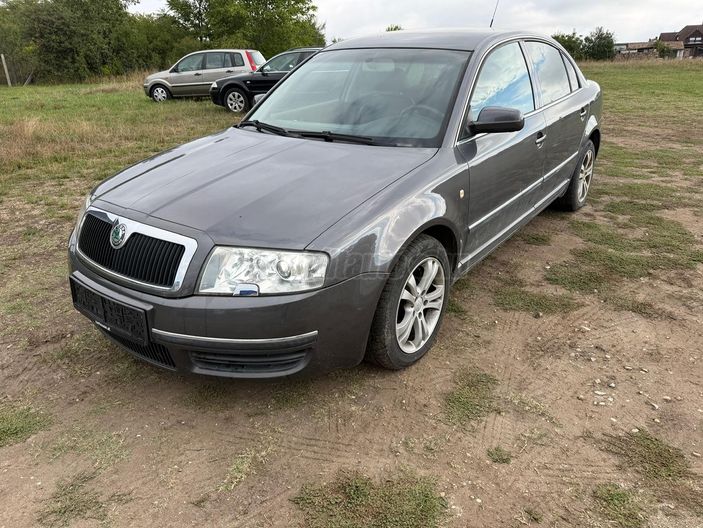 SKODA SUPERB 2.8 V6 Elegance