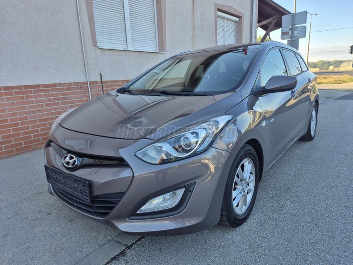 HYUNDAI I30 CW 1.6 GDi Comfort