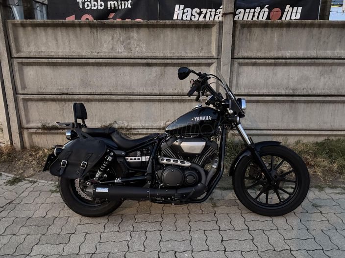 YAMAHA XV 950