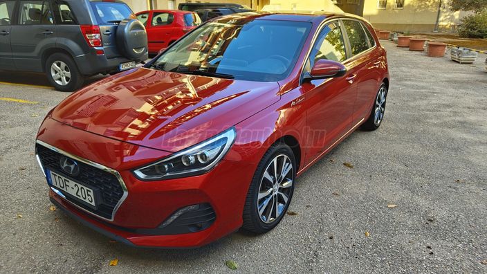 HYUNDAI I30 1.4 T-GDi Business