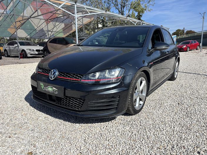 VOLKSWAGEN GOLF VII 2.0 TSI BMT GTI