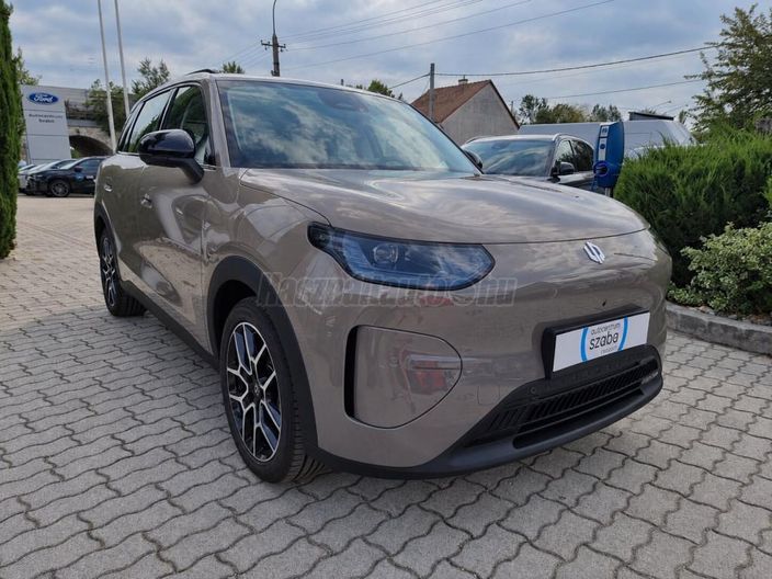 LEAPMOTOR B03X DESIGN | Készleten