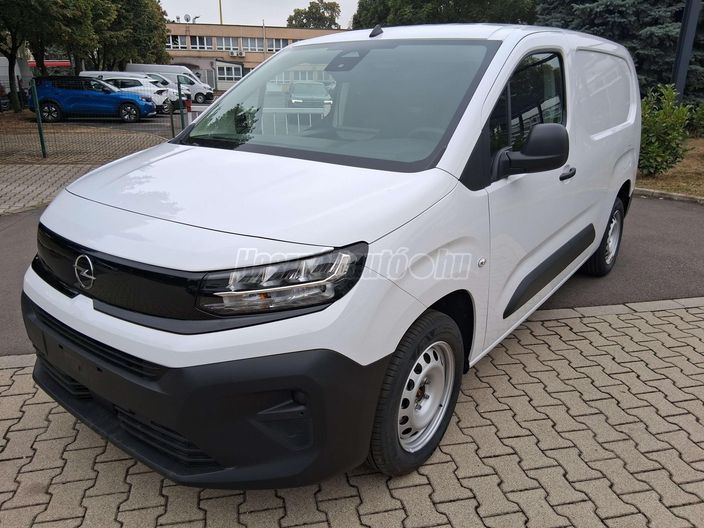 OPEL COMBO 1.5 DTH L2H1 2.3t 3sz. 4 ajtó. 6 fokozatú manuális / kézi váltó (2024. 02. - )