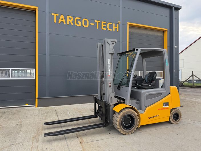 JUNGHEINRICH 3.5 tonnás triplex 1311 üzemóra!!!