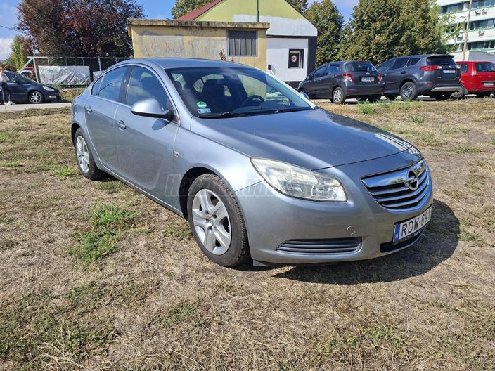 OPEL INSIGNIA 1.8 Edition