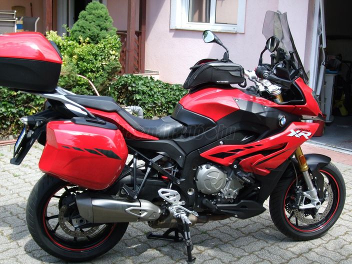 BMW S 1000 XR