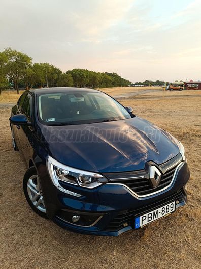 RENAULT MEGANE GrandCoupé 1.6 SCe Zen