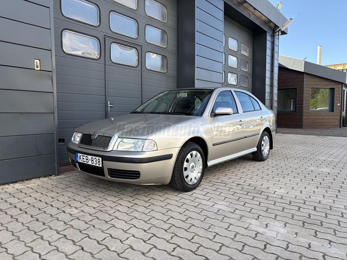 SKODA OCTAVIA 1.4 Tour
