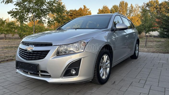CHEVROLET CRUZE SW 1.4t LT Plus