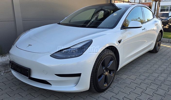 TESLA MODEL 3 Long Range RWD (Automata)