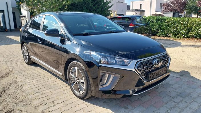 HYUNDAI IONIQ plug-in 1.6 GDi Comfort DCT