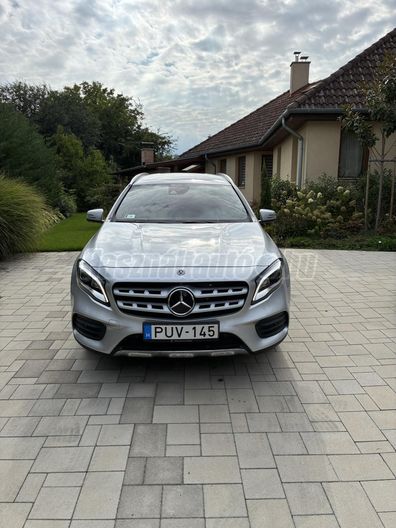 MERCEDES-BENZ GLA 250 AMG Sport 4Matic 7G-DCT