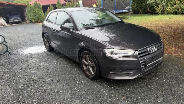 AUDI A3 2.0 TDI Basis