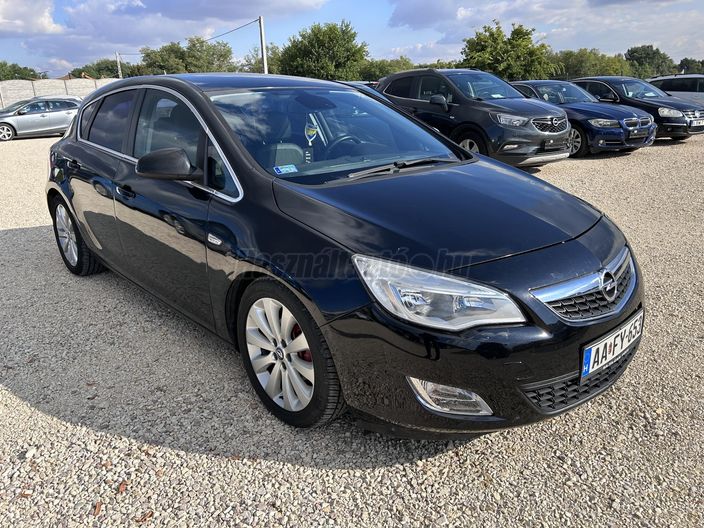 OPEL ASTRA J 1.4 T Sport