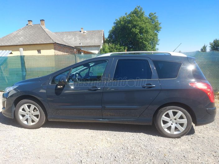 PEUGEOT 308 SW 1.6 HDi Confort Pack
