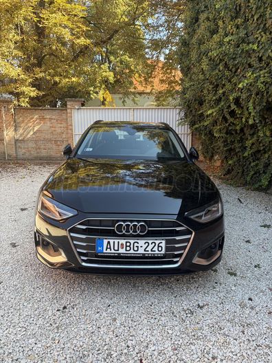 AUDI A4 35 TDI Advanced S-tronic