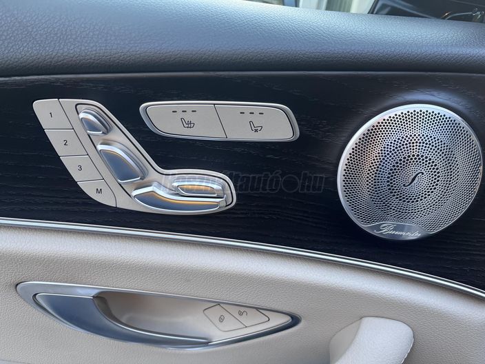 MERCEDES-BENZ E 220 d 4Matic 9G-TRONIC