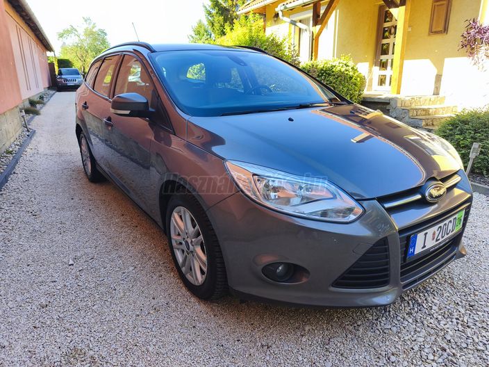 FORD FOCUS 2.0 TDCi Titanium