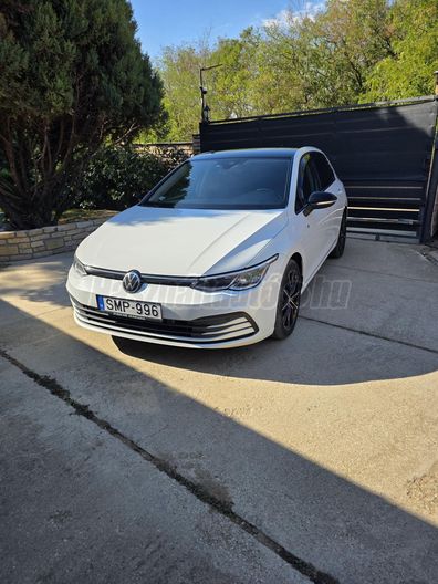 VOLKSWAGEN GOLF VIII 1.5 TSI ACT Start