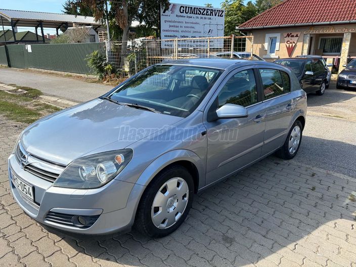 OPEL ASTRA H 1.6 Cosmo Easytronic
