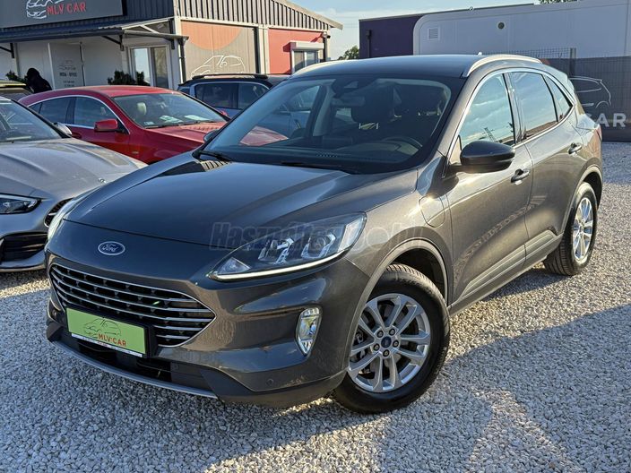 FORD KUGA 2.5 PHEV Titanium CVT