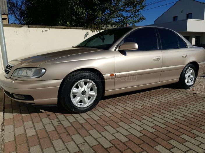 OPEL OMEGA C 3.0 V6 Executive (Automata)