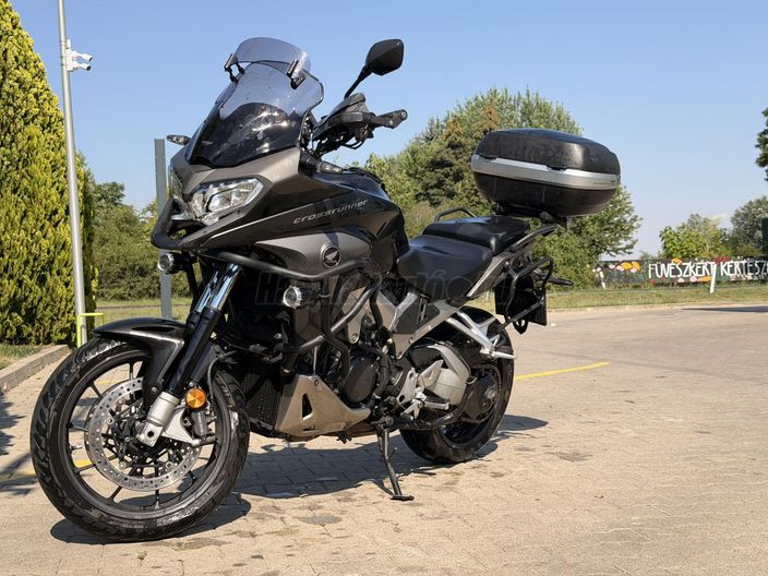 HONDA VFR 800 X