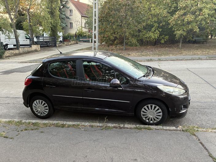 PEUGEOT 207 1.4 VTi Active