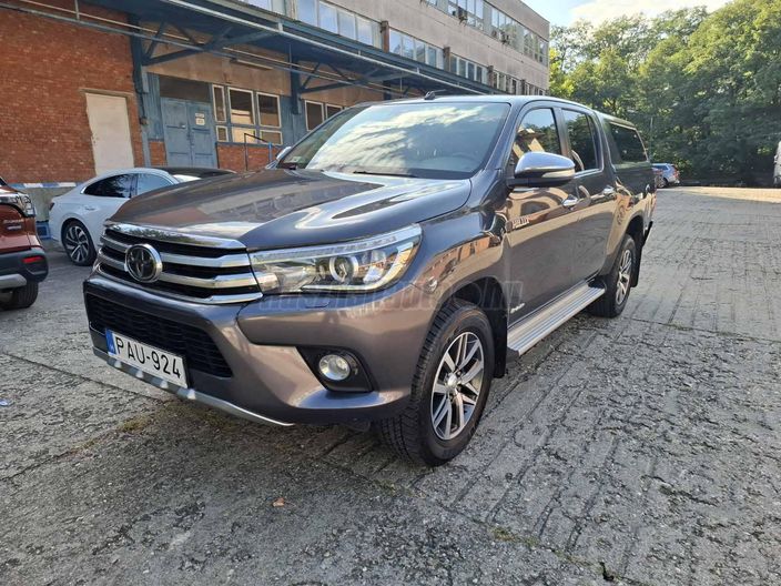 TOYOTA HILUX 2.4 D-4D 4x4 Double Executive (Automata)