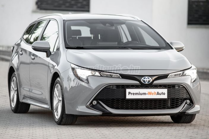 TOYOTA COROLLA 1.8 Hybrid Comfort Business e-CVT