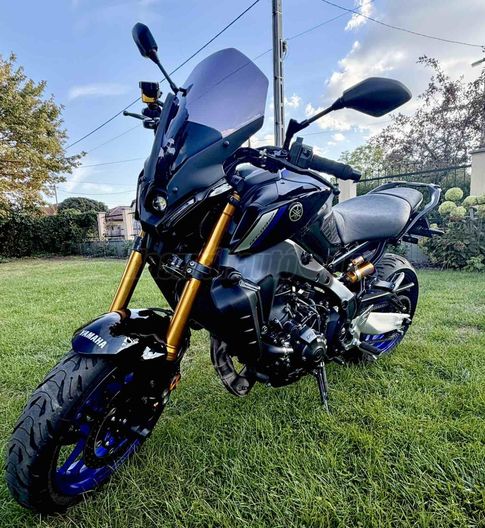 YAMAHA MT-09