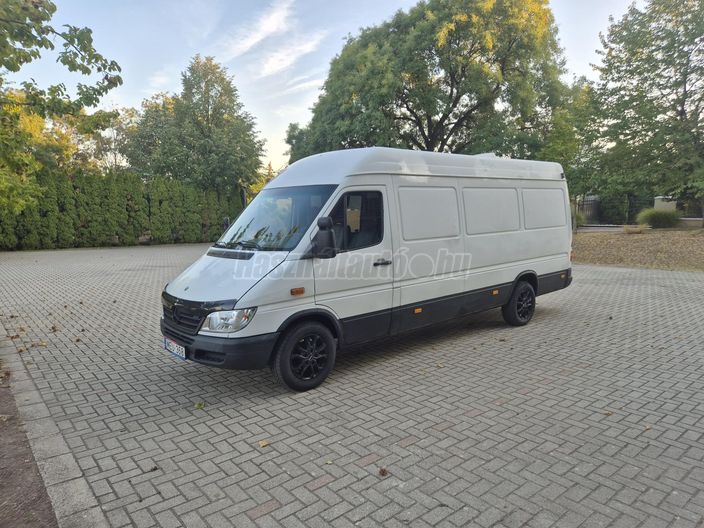 MERCEDES-BENZ SPRINTER 316 CDI 903.673