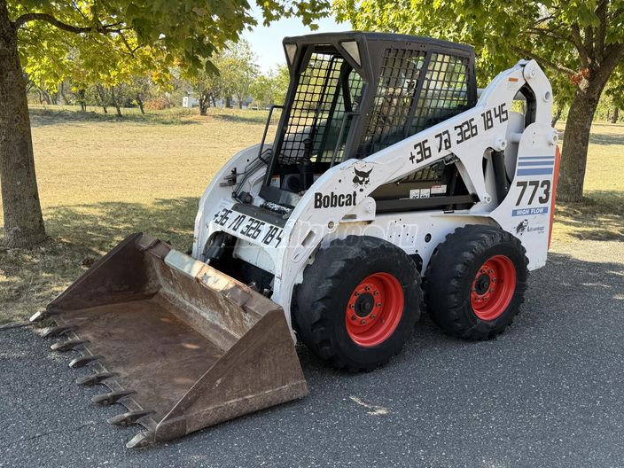 BOBCAT 773 Joystick Turbo